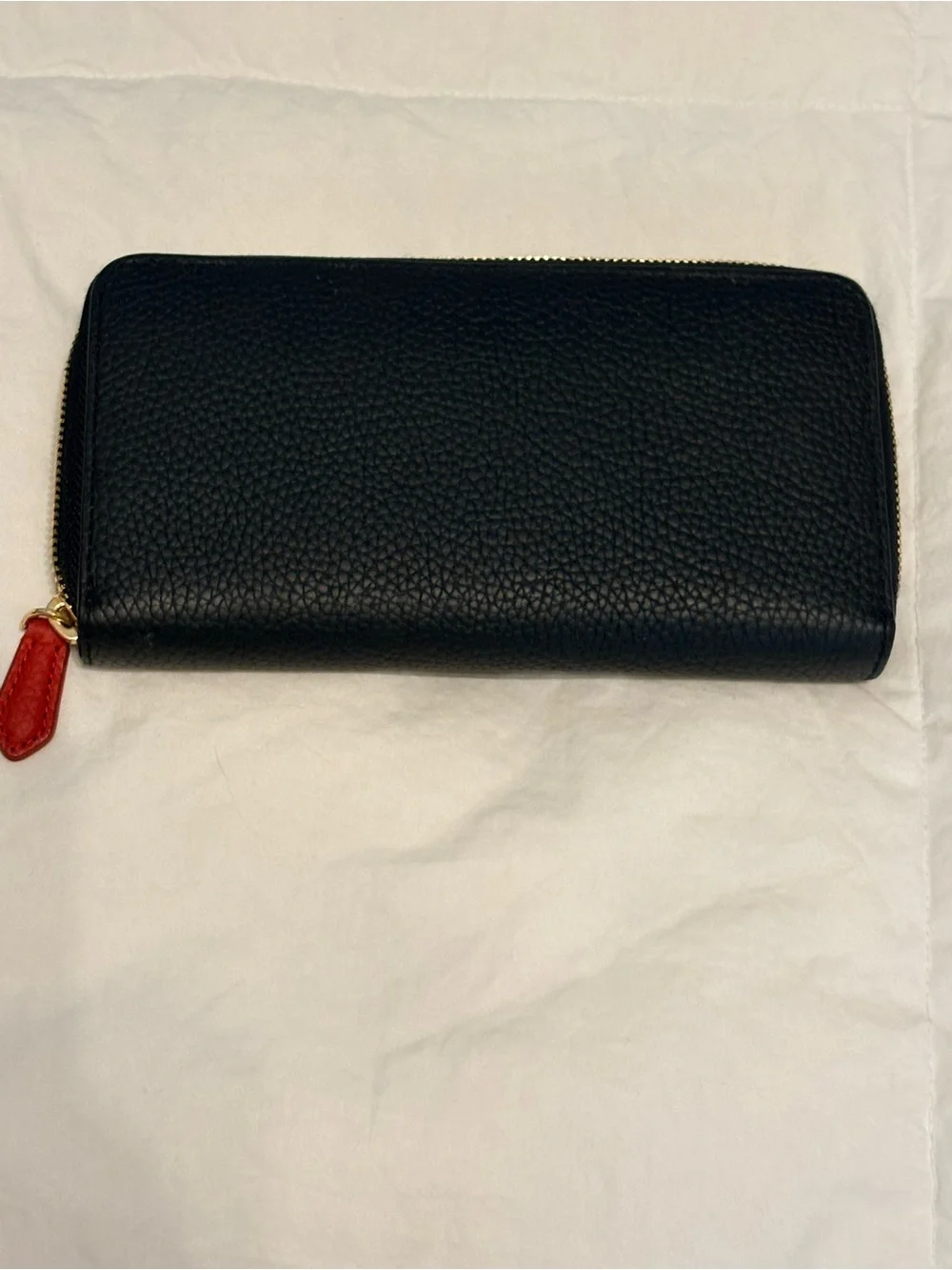 MAISON de SABRÉ Black Leather Zip Wallet with Red Pull